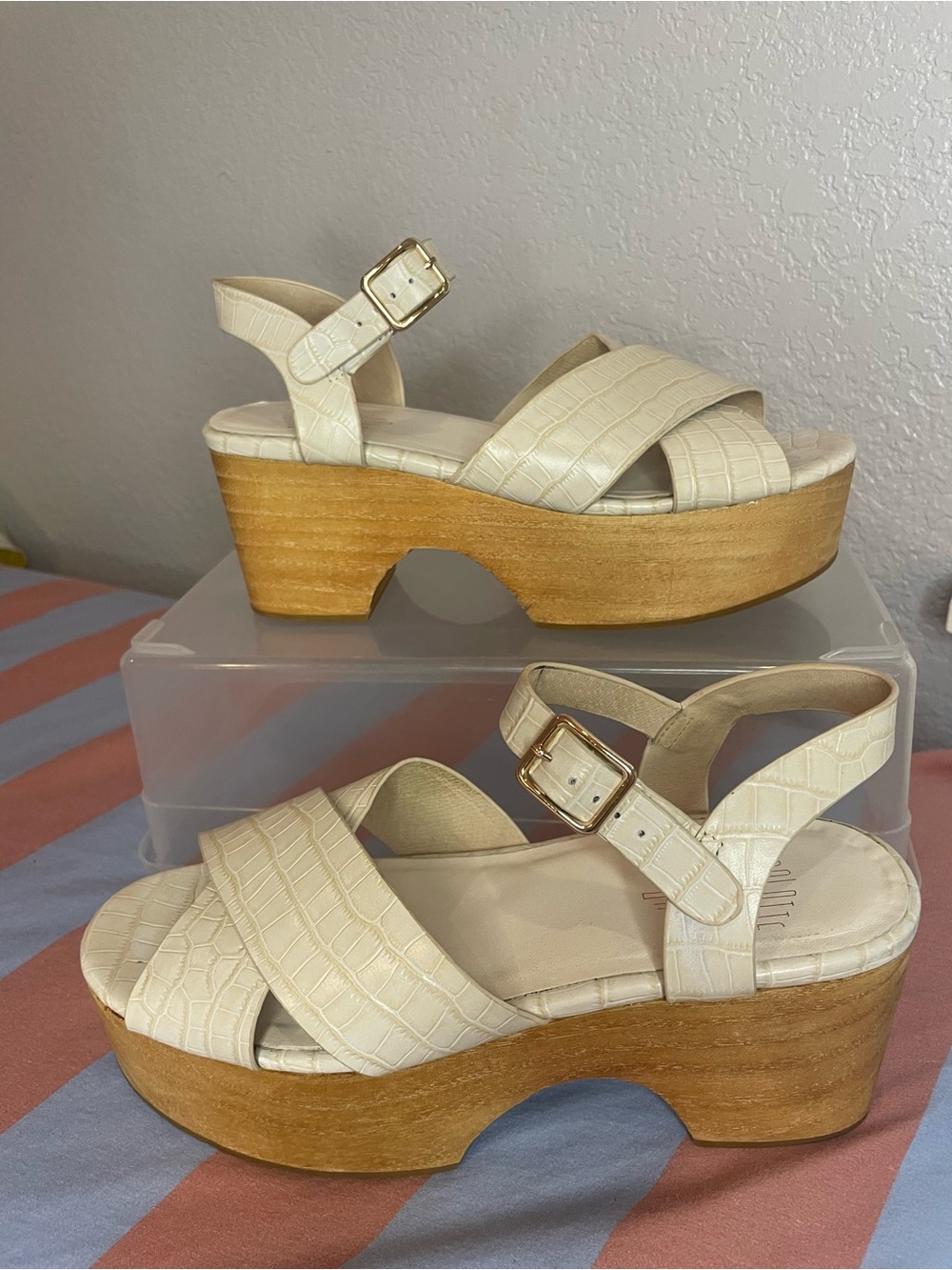 Charlotte Stone snakeskin leather Cream Platform Sandal clog with Buckle Strap